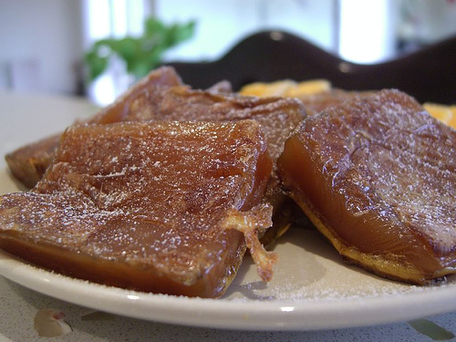nian gao Some Delicious Lunar New Year Foods