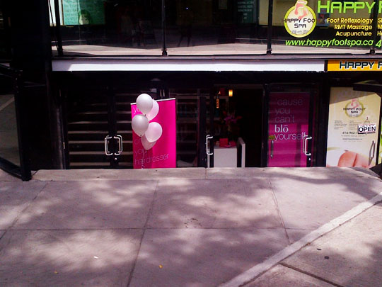 bloyorkvillenew bloyorkvillenew Changes in Yorkville: Louis Vuitton, Starbucks, etc...