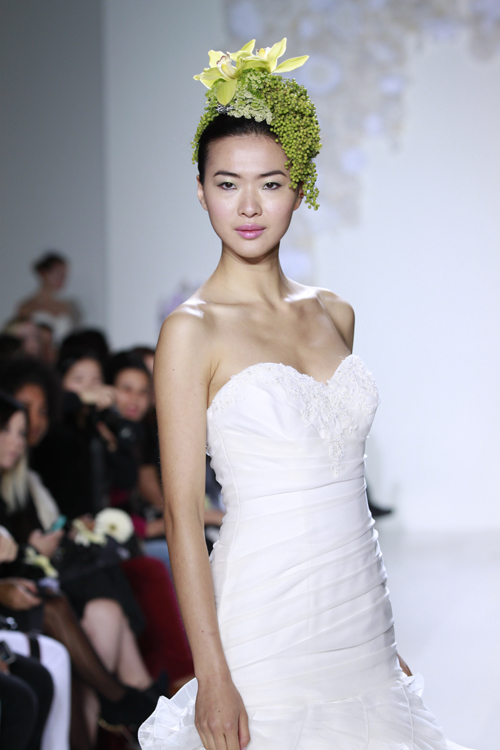 Paraezo 1 Paraezo 1 Detailed Princess like Wedding Gowns at Paraezo Couture